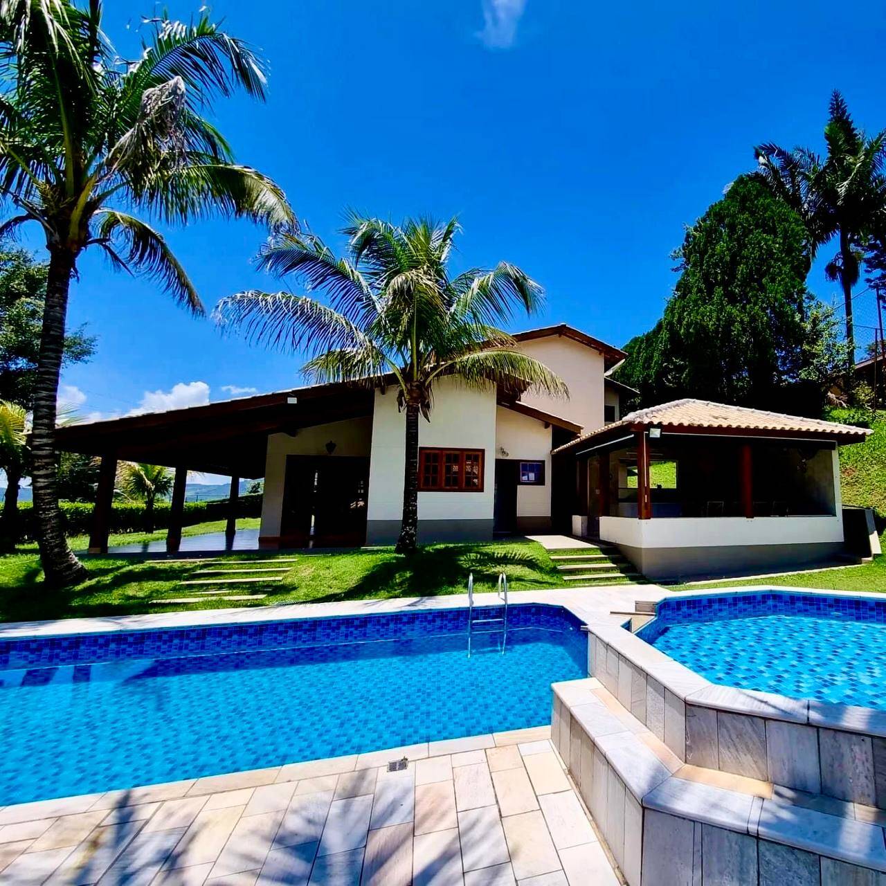 #539 - Casa em condomínio para Venda em Bom Jesus dos Perdões - SP